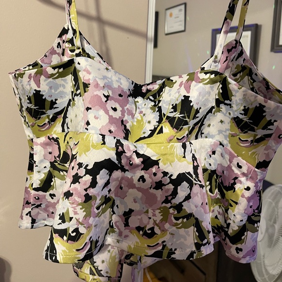 DYNAMITE Satin Cami - Picture 3 of 4